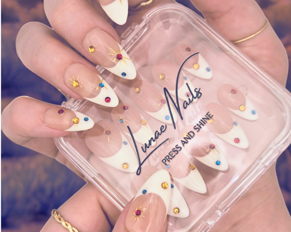 Lunae Nails press-on nails, unghie press-on french