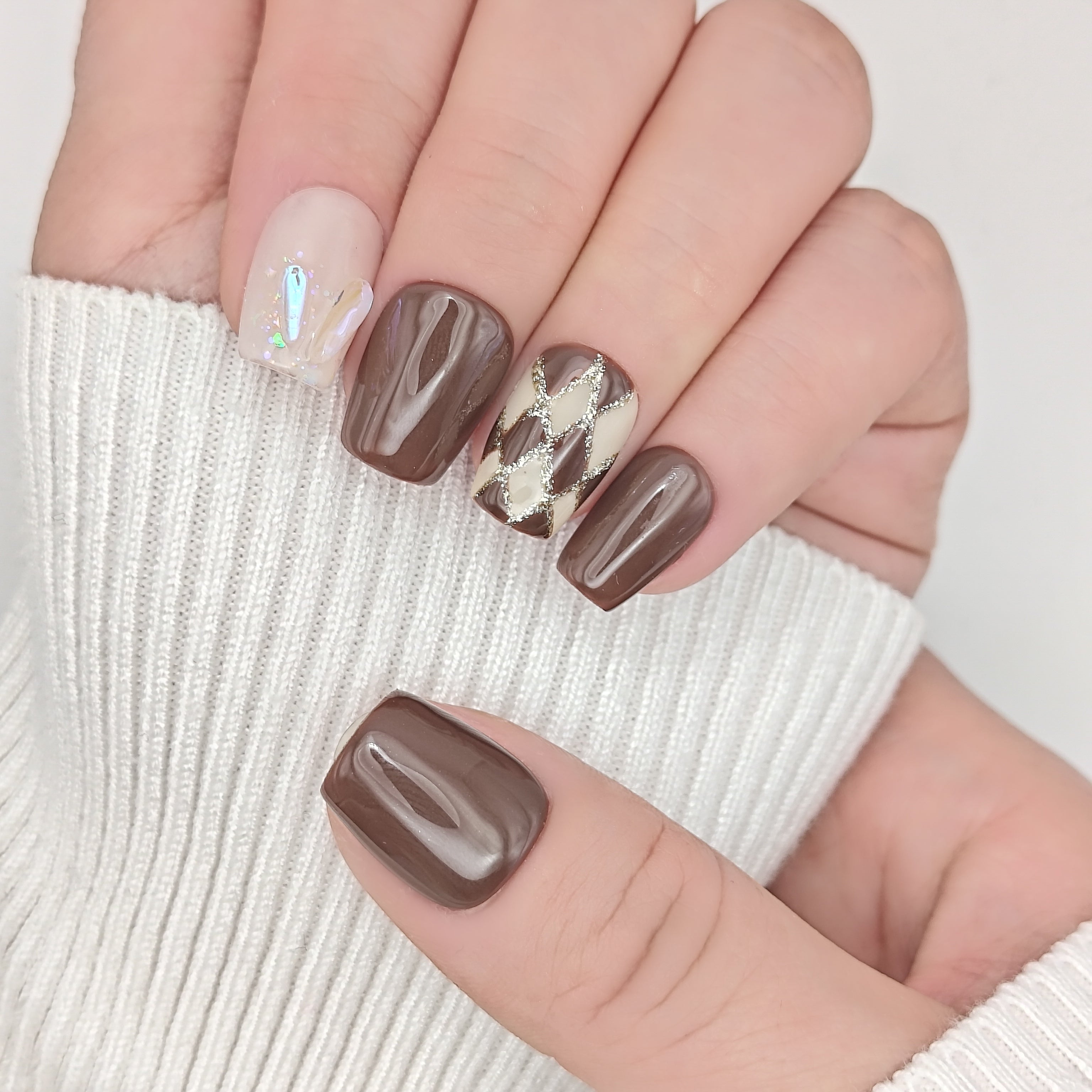 Brown Diamond Elegance 