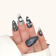 Unghie press-on gothic nere, argento, y2k, alternative, press-on nails