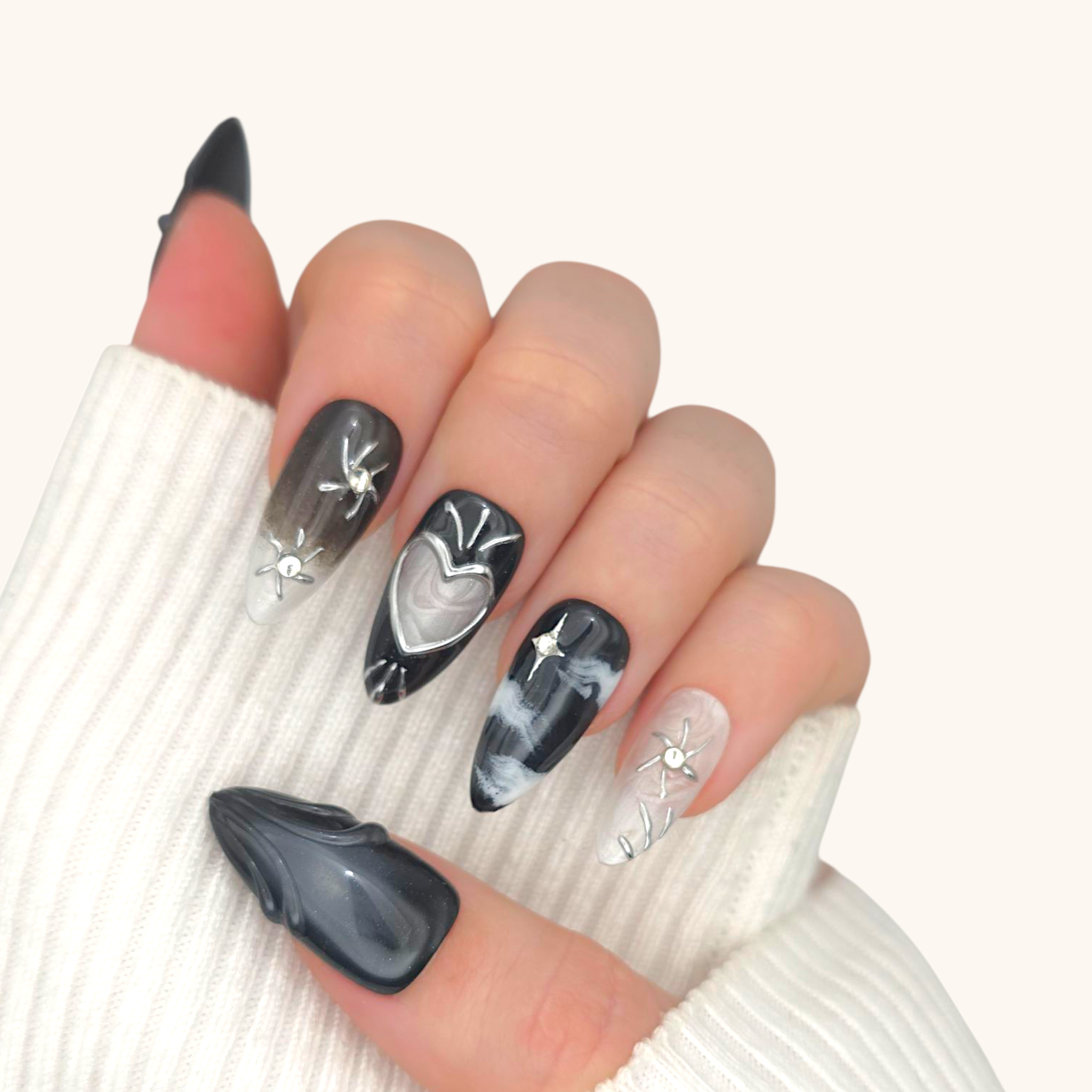 Unghie press-on gel gothic nere, argento, y2k, alternative, press-on nails 