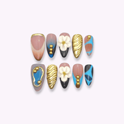 Press on nails a mandorla, fiori 3d, dettagli oro, blu