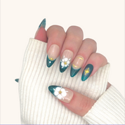 Flora Jade