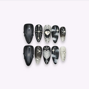 Unghie press-on gothic romance, press on nails mandorla lunga y2k