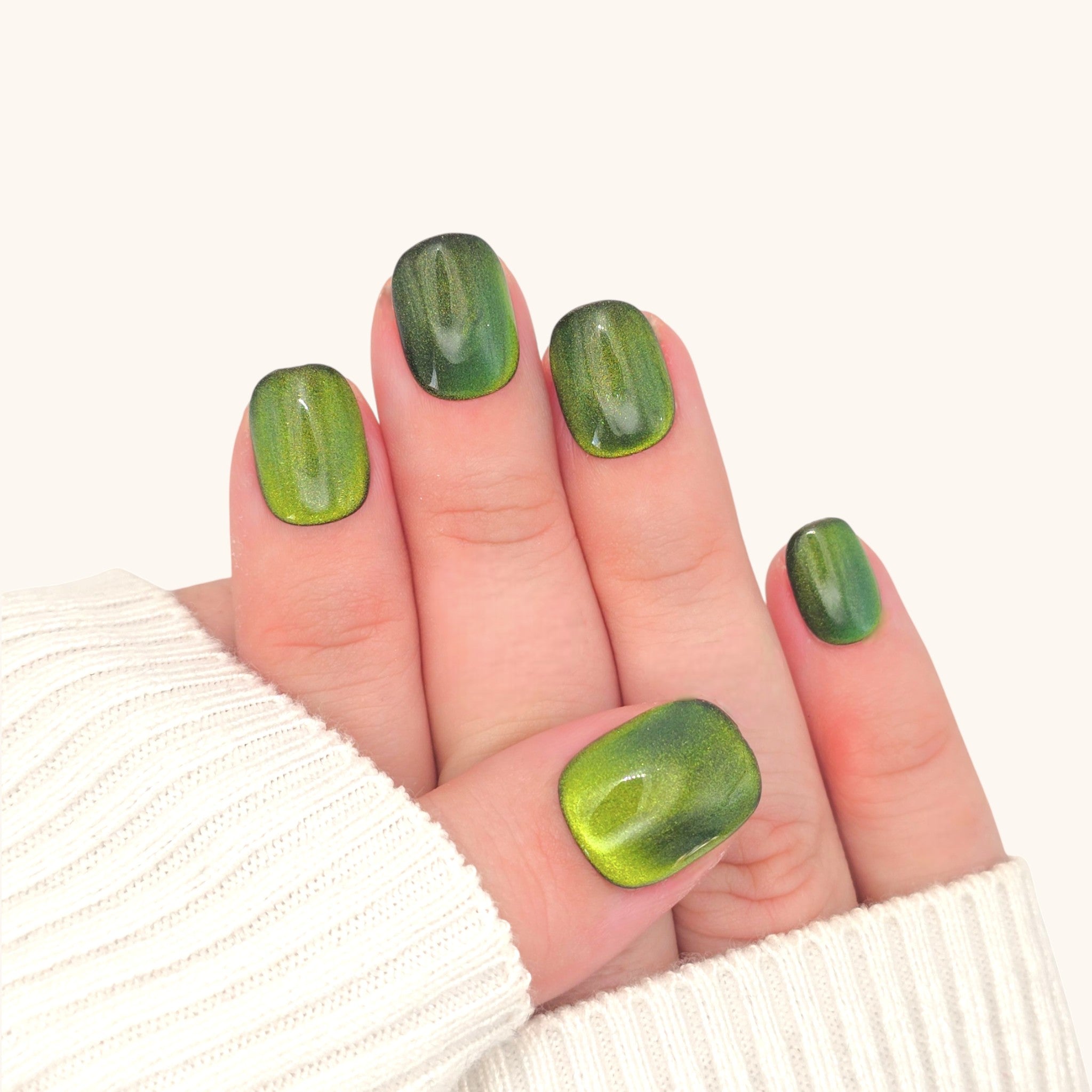 Unghie press on super corte verde effetto occhio di gatto