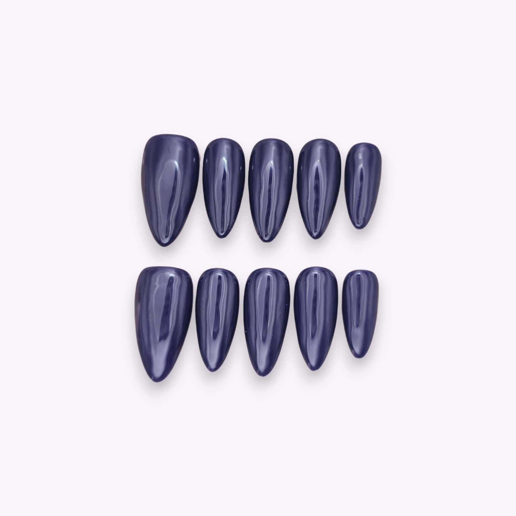 Press on nails mandorla lunga blu notte