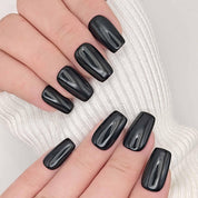 Unghie press on cassa media nero lucido