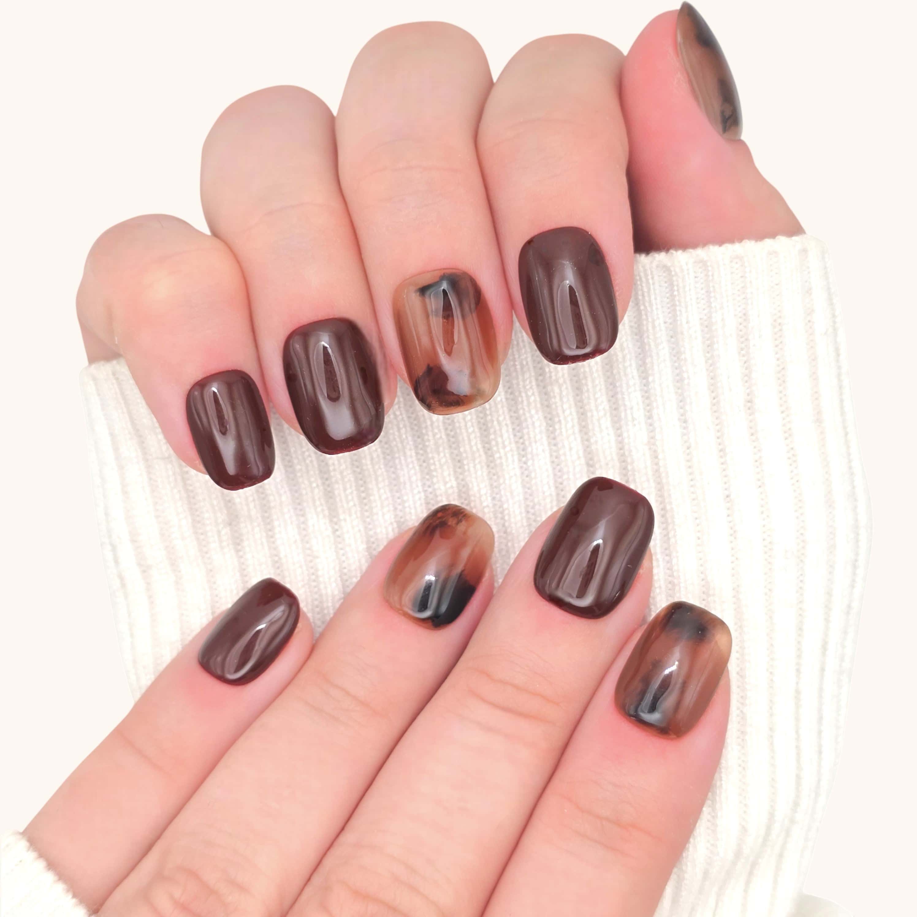 Unghie press on super corte marroni naturali